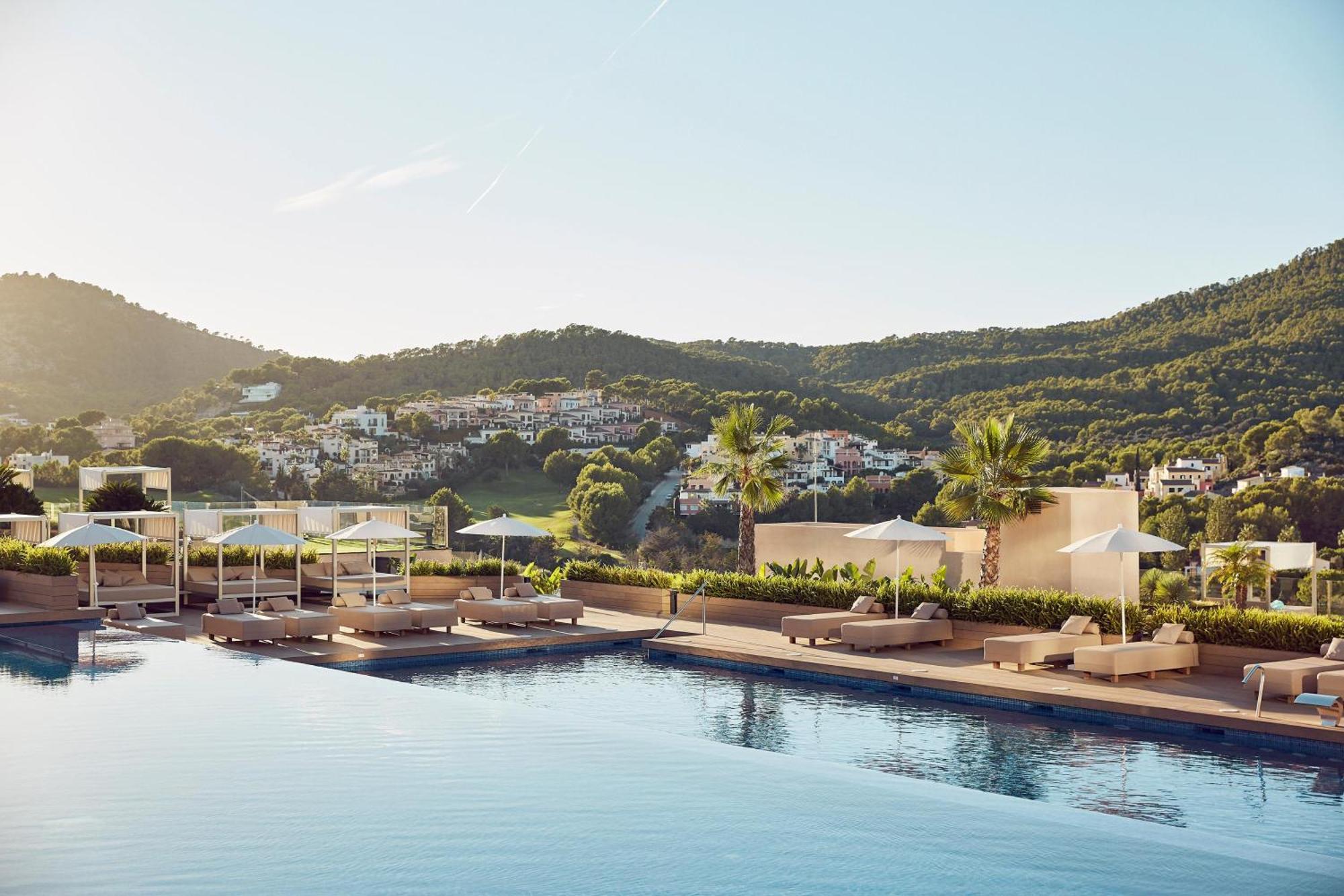 Hotel apartamentowy Zafiro Palace Andratx